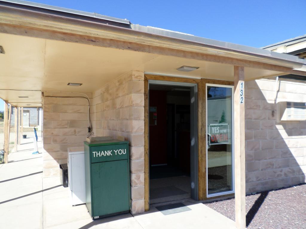 Cliff Palace Motel Blanding Εξωτερικό φωτογραφία