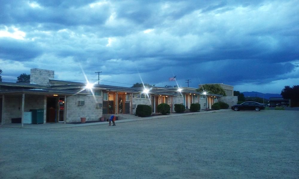 Cliff Palace Motel Blanding Εξωτερικό φωτογραφία