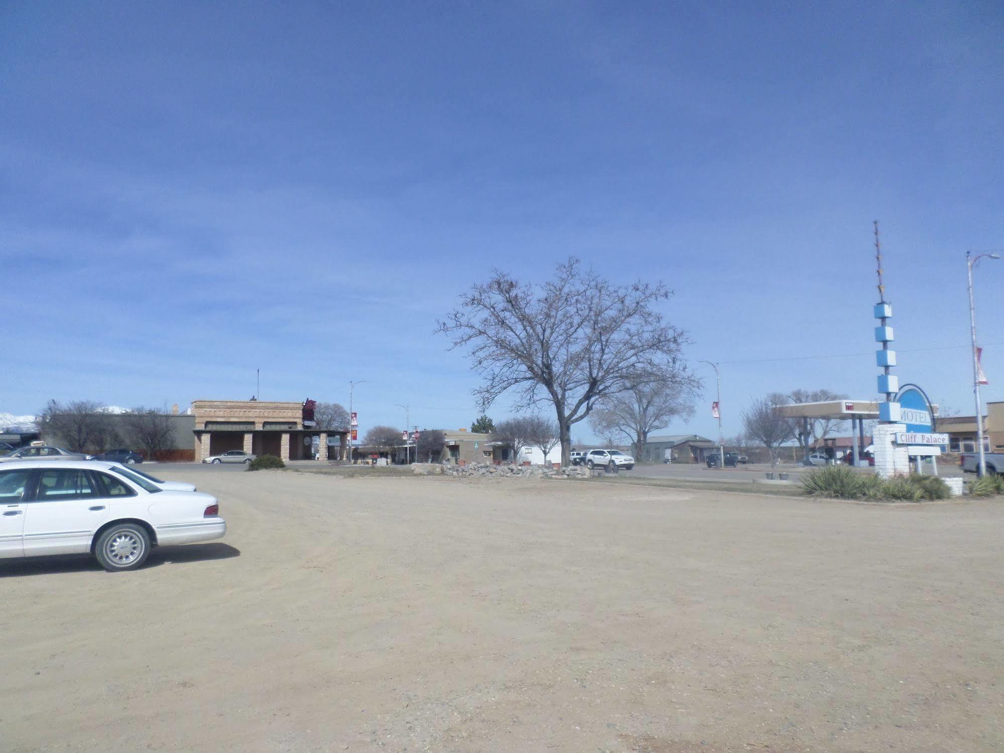 Cliff Palace Motel Blanding Εξωτερικό φωτογραφία